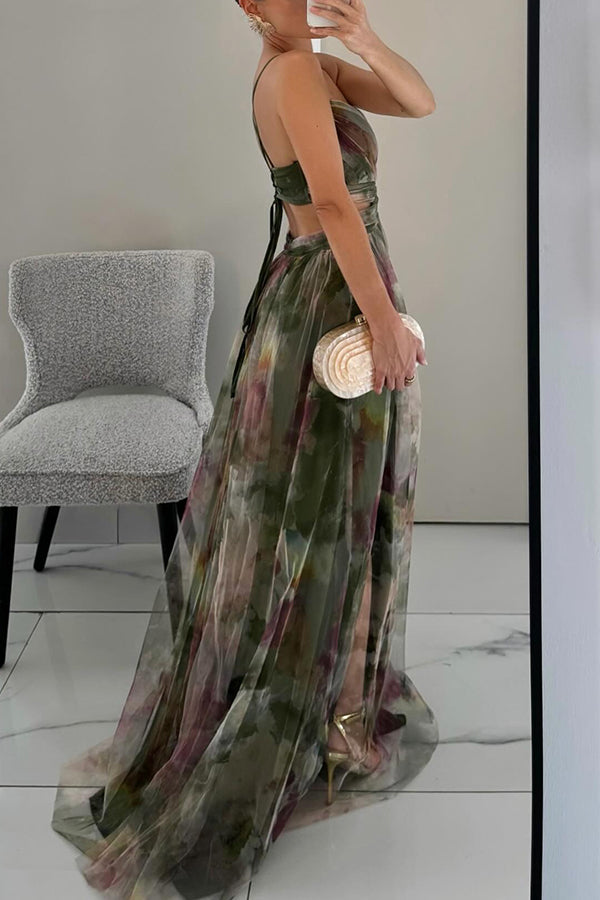 Giselle | Elegantes Maxikleid mit floralen Details