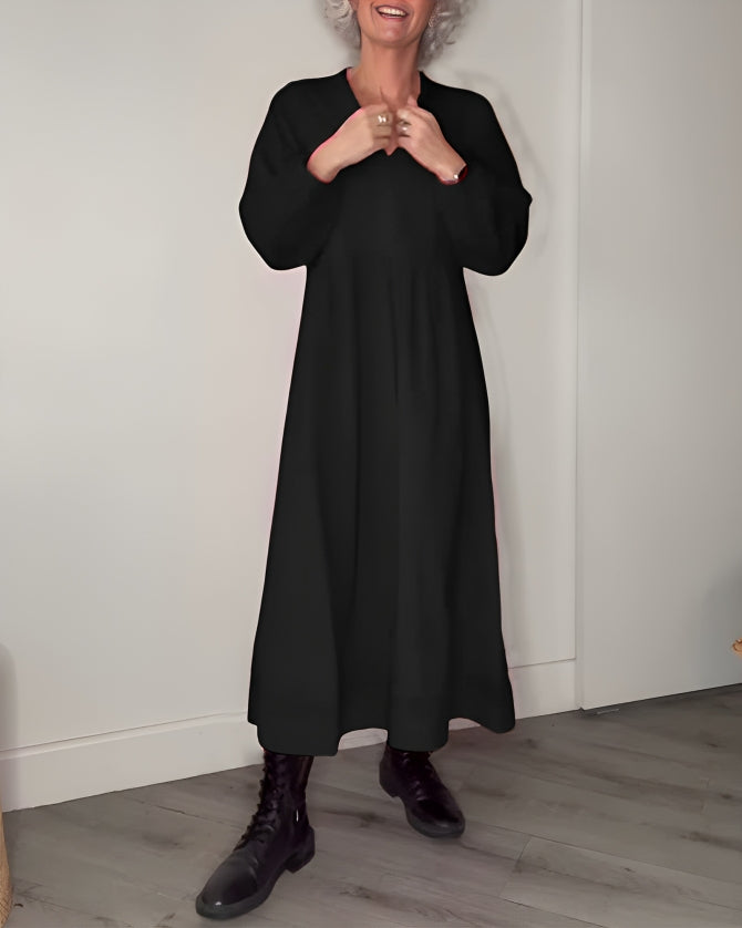 Amanda | Langes, figurbetontes Kleid mit V-Ausschnitt