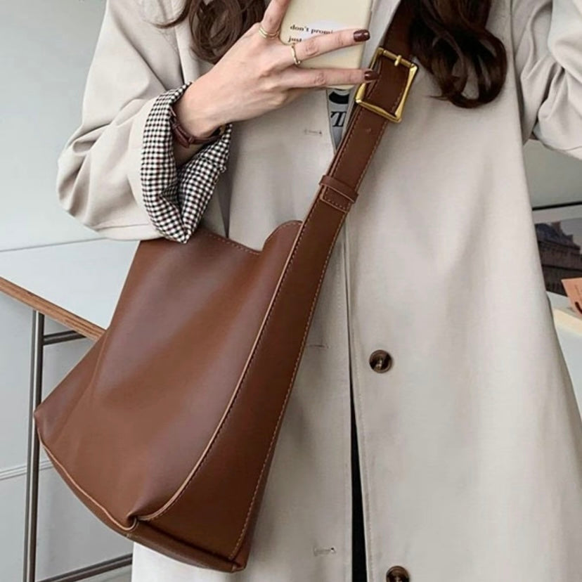 Julie | Elegante Tasche mit zeitlosem Design
