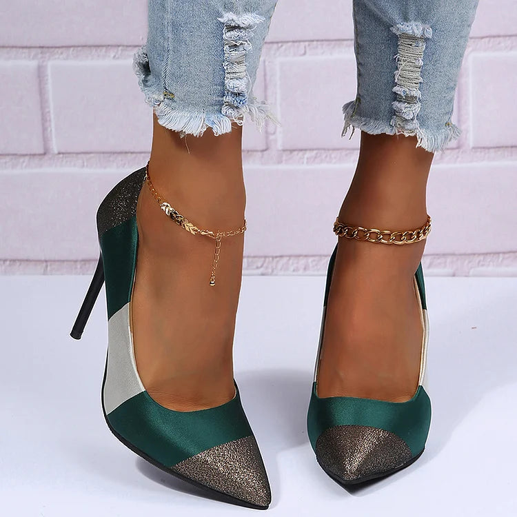 Eleganter Farbblock-Stiletto mit spitzem Zehenbereich und Slip-on-Design