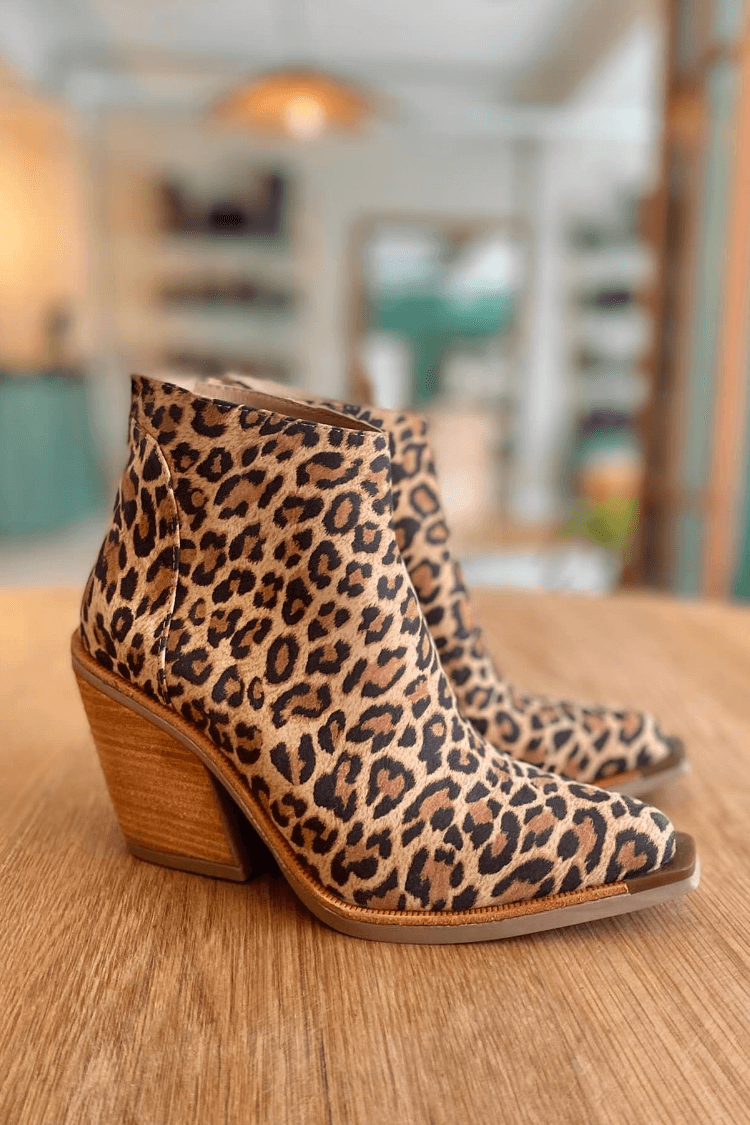 Leopardenmuster Stiefeletten mit Chunky Absatz