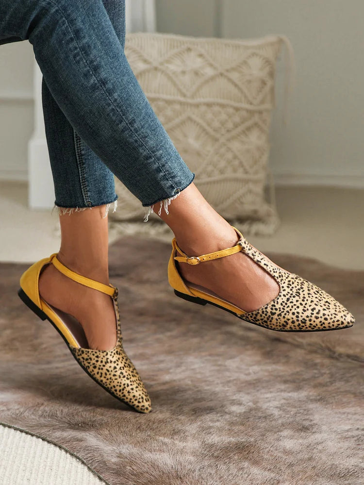 Damen Freizeit-Flats mit Leopardenmuster, Colorblock-Knöchelriemen, Schnalle und spitz zulaufender Zehenpartie