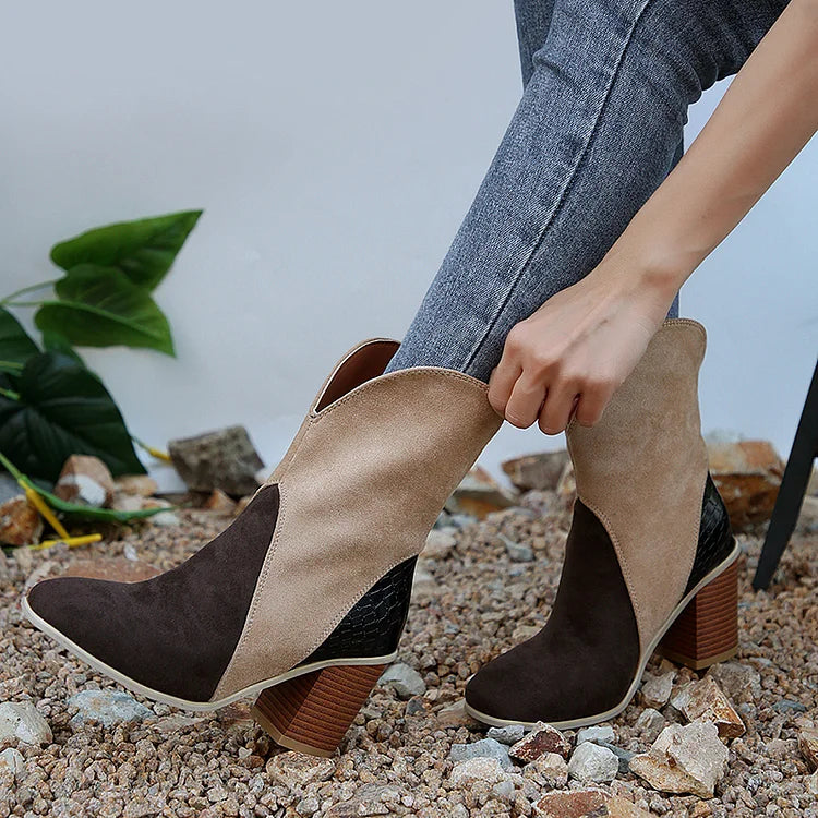 Farbblock-Stiefel mit V-Rillen, runder Zehenpartie und klobigem Absatz bis zur Wadenmitte