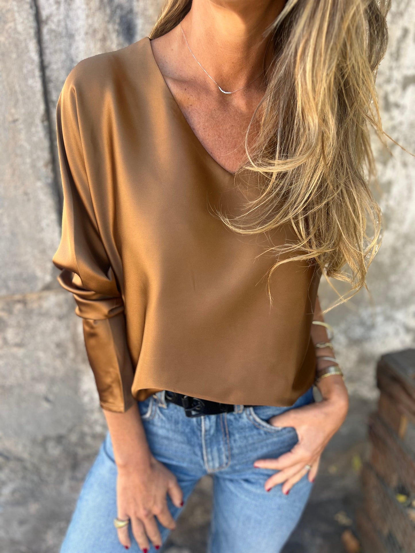 Gerda | Satinbluse mit flexiblem Bund