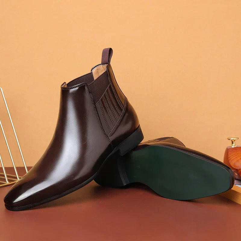 Clark | Stilvolle Lederstiefel für elegante Auftritte