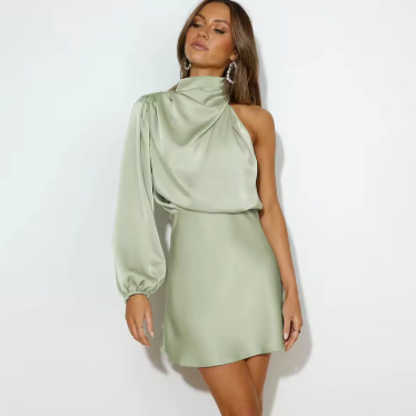 Rebecca | Elegantes asymmetrisches One-Shoulder Kleid