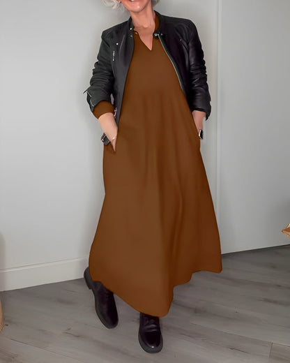 Amanda | Langes, figurbetontes Kleid mit V-Ausschnitt