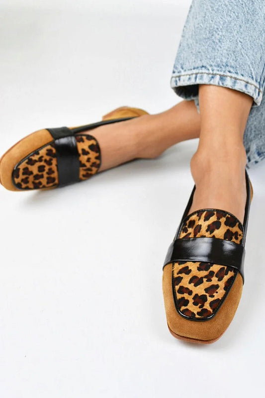 Braune Patchwork-Loafer mit eckiger Zehenpartie im Leopardenmuster [Vorbestellung]