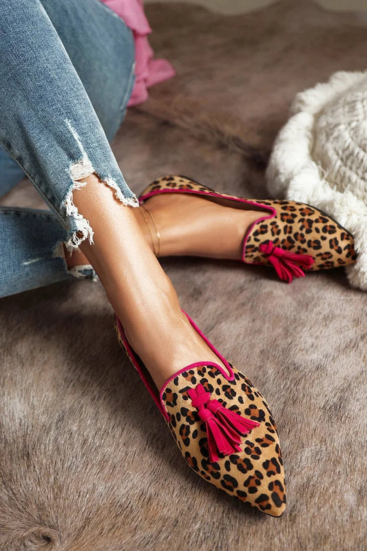 Lässige Damen-Ballerinas mit Leopardenmuster aus Wildlederimitat und Quastendekor