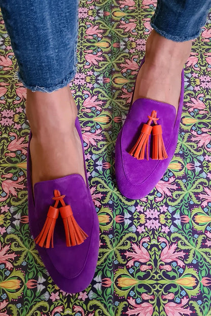 Matte Wildlederimitat Retro-Loafer mit Quastenakzenten