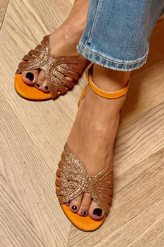 Funkelnde, orange Sandalen mit Knöchelriemen und Schnalle