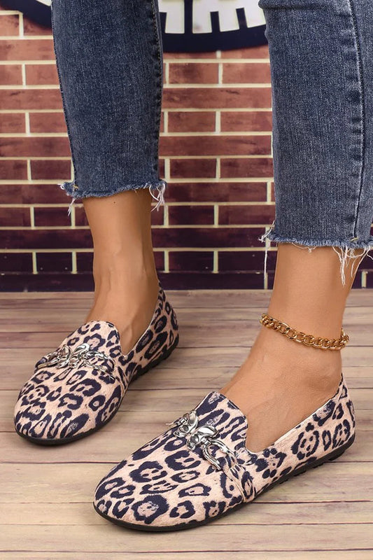 Leopardenmuster Loafer mit runder Metallzehenpartie und Schmetterlingsakzent