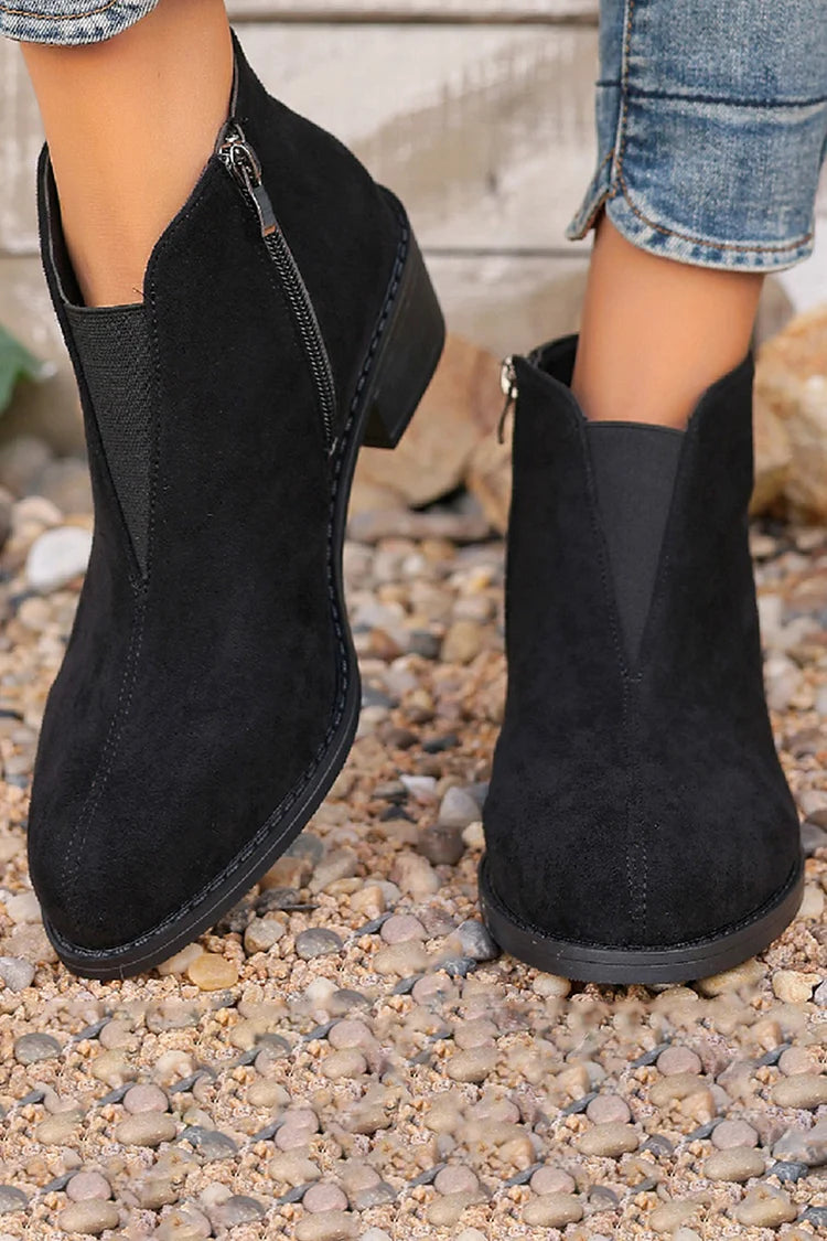 Spitz zulaufende Patchwork-Stiefeletten mit Reißverschluss und robustem Absatz