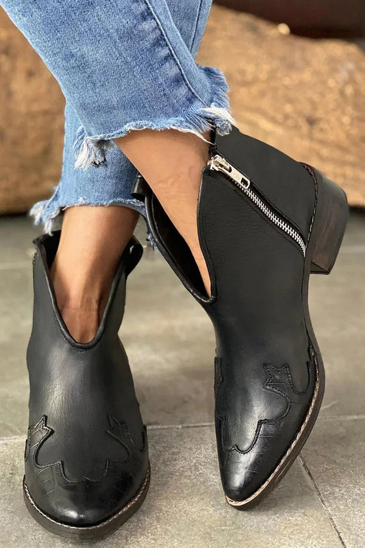 Schwarze Spitzstiefel mit Reißverschluss und V-förmiger Aussparung