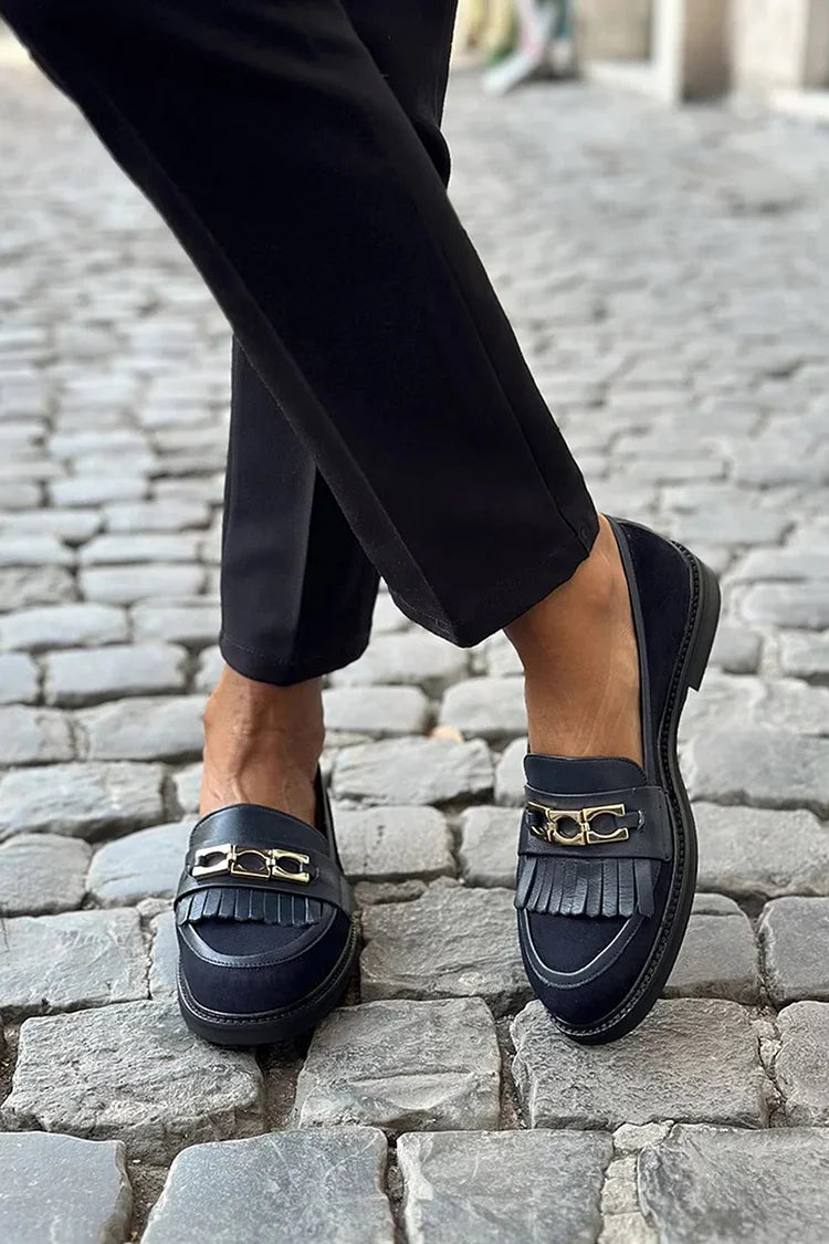 Schwarze Patchwork-Loafer mit Metallschnalle, Fransen und runder Zehenpartie [Vorbestellung]