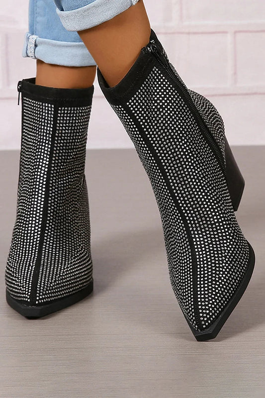 Spitz zulaufende Strass-Stiefeletten mit Reißverschluss und robustem Absatz
