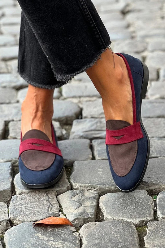 Marineblaue Farbblock-Patchwork-Slipper mit runder Zehenpartie