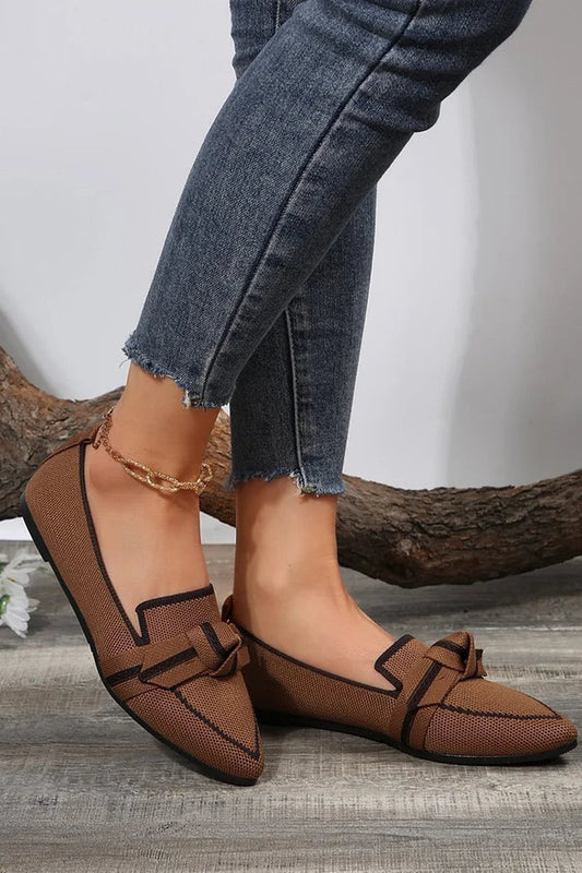 Bequeme Low-Top Strick-Flats mit Schleife und kontrastfarbener spitzer Zehenpartie