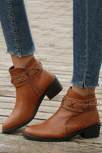 Patchwork-Ankle Boots mit spitzem Zehenriemen, Schnallendekor und niedrigem Blockabsatz