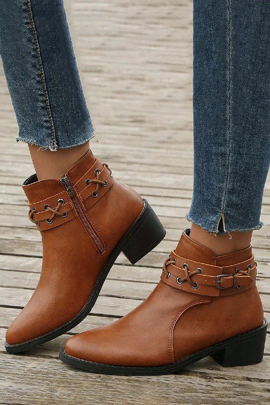Patchwork-Ankle Boots mit spitzem Zehenriemen, Schnallendekor und niedrigem Blockabsatz