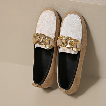 Loafer mit floralem Jacquard-Patchwork, Metallkettendekor und runder Zehenform