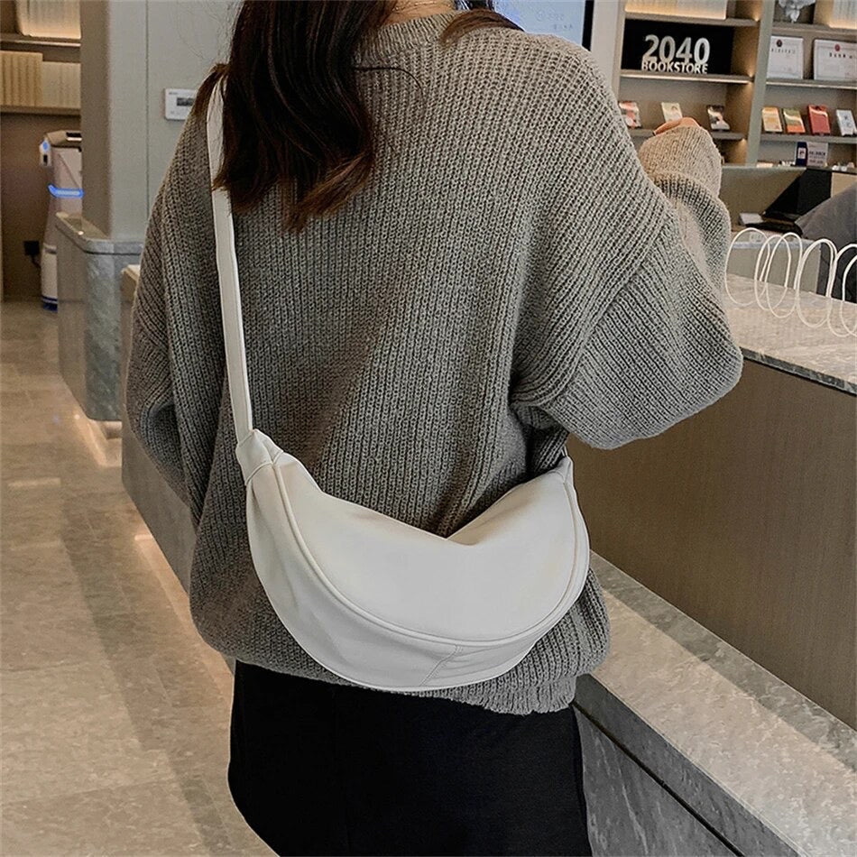 Hannah | Stilvolle kleine Tasche mit durchdachtem Design
