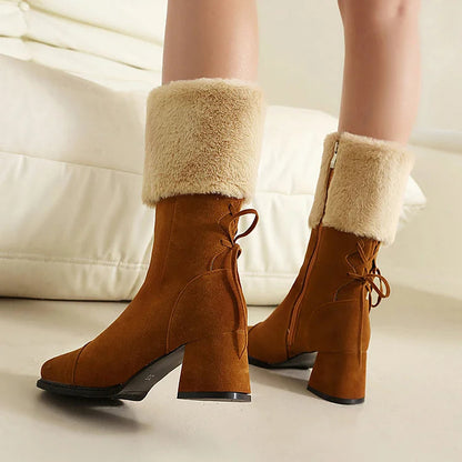 Festliche Farbblock-Stiefel mit kuscheligem Besatz, Schnürung, quadratischer Zehenpartie und robustem Absatz