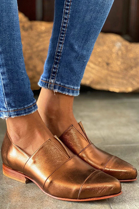 V Nut Spitz Gold Slip-On Loafer