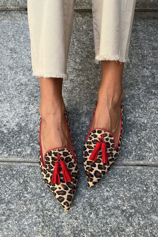 Bequeme spitze Ballerinas im Leopardenmuster mit Quasten-Details aus Wildlederimitat
