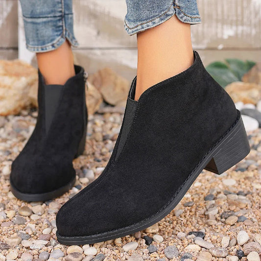Spitz zulaufende Patchwork-Stiefeletten mit Reißverschluss und robustem Absatz