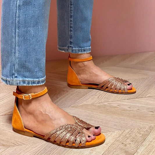 Funkelnde, orange Sandalen mit Knöchelriemen und Schnalle