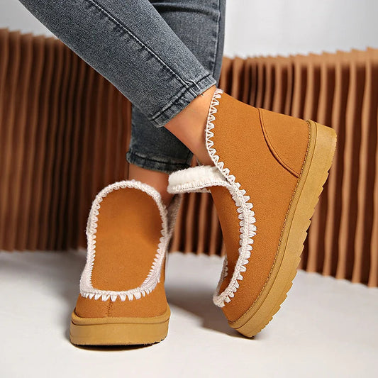 Bequeme, gehäkelte Patchwork-Schneestiefel mit runder Zehenform