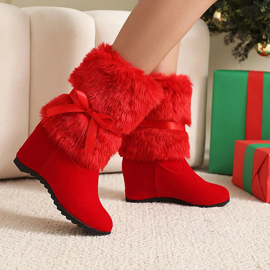 Flauschige, weihnachtliche Stiefel mit runder Zehenpartie, Keilabsatz und Schleifenbindung