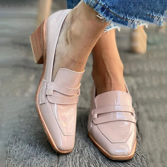 Rosa Lackleder Chunky Loafer mit quadratischer Spitze