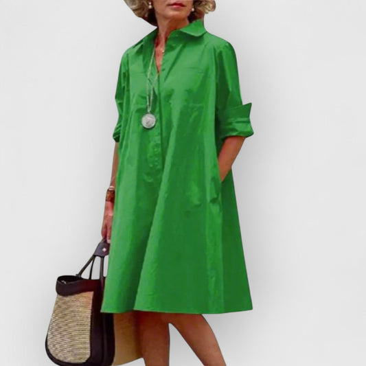 Brigitte | Punkt-Midikleid" can be rewritten as "Brigitte | Polka Dot Midi Dress.