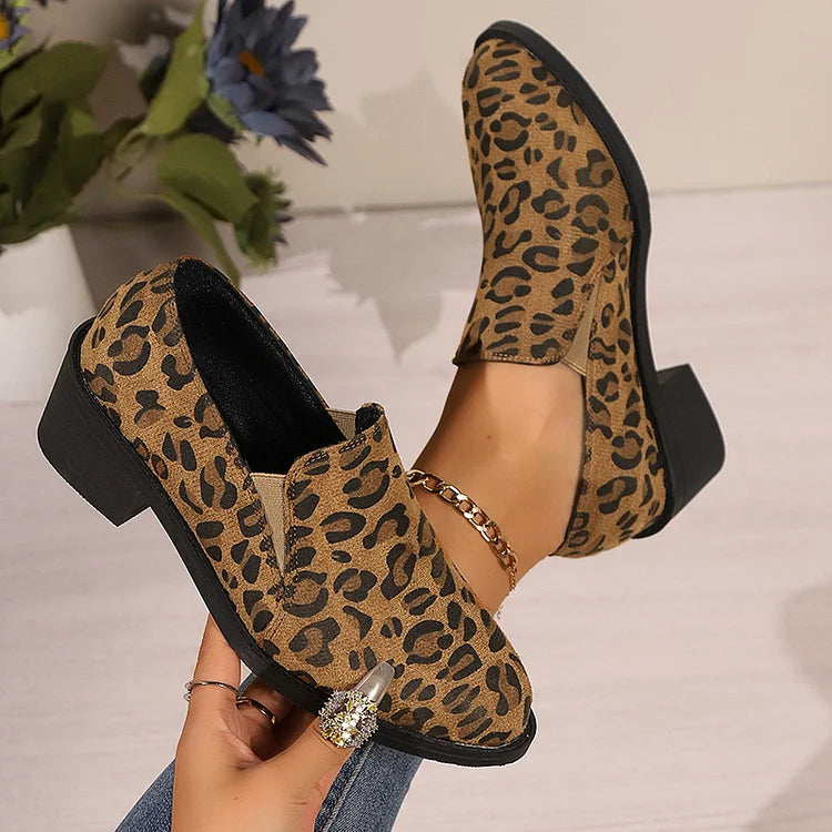 Bequeme Leopardenmuster-Slipper mit runder Zehenpartie und robustem Absatz