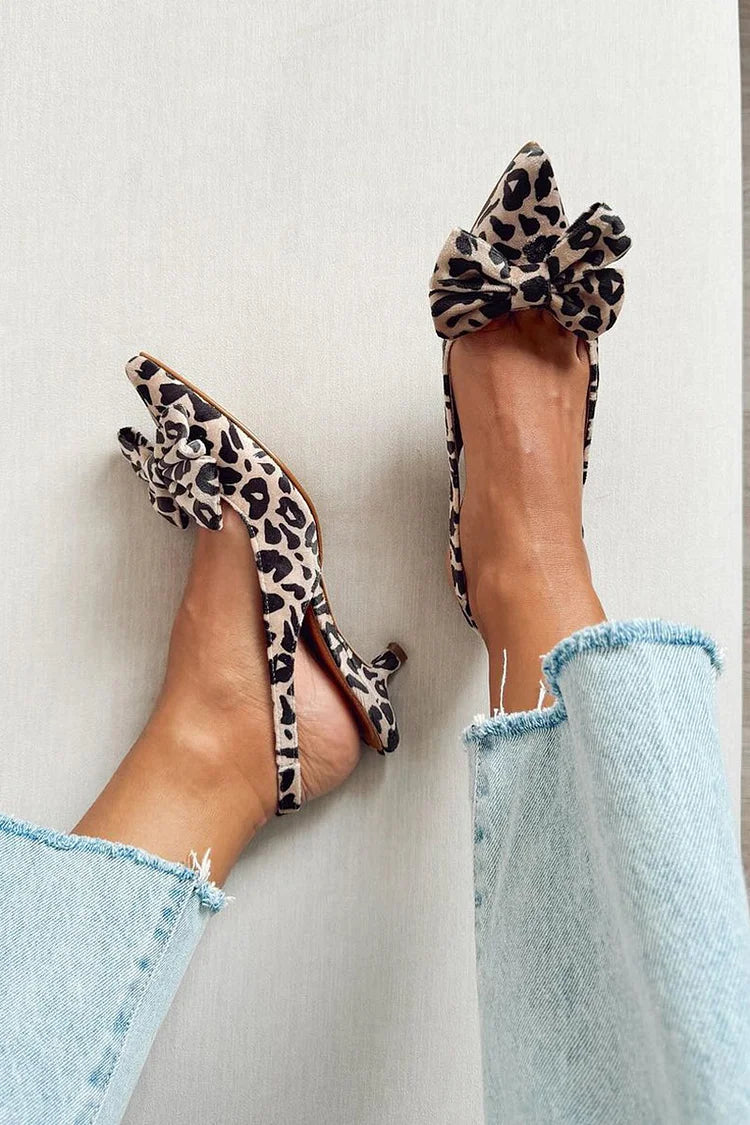 Beige Leopardenmuster Slingback mit spitzer Zehenpartie und Schleife - Kitten Heels [Vorbestellung]