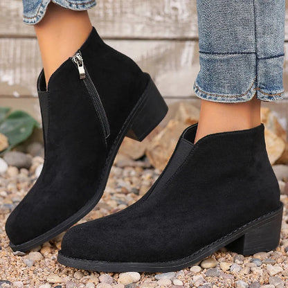 Spitz zulaufende Patchwork-Stiefeletten mit Reißverschluss und robustem Absatz