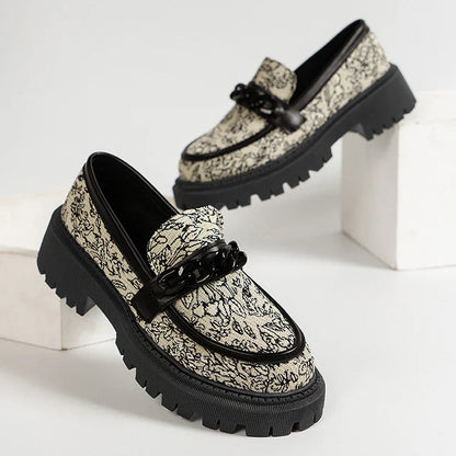 Jacquard-Loafer mit Metallkettendekor, runder Zehenpartie und robustem Absatz