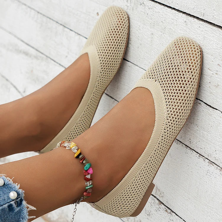 Schlichte, flache Slip-On Low-Top-Schuhe mit quadratischer Zehenpartie und luftiger Strickoberfläche