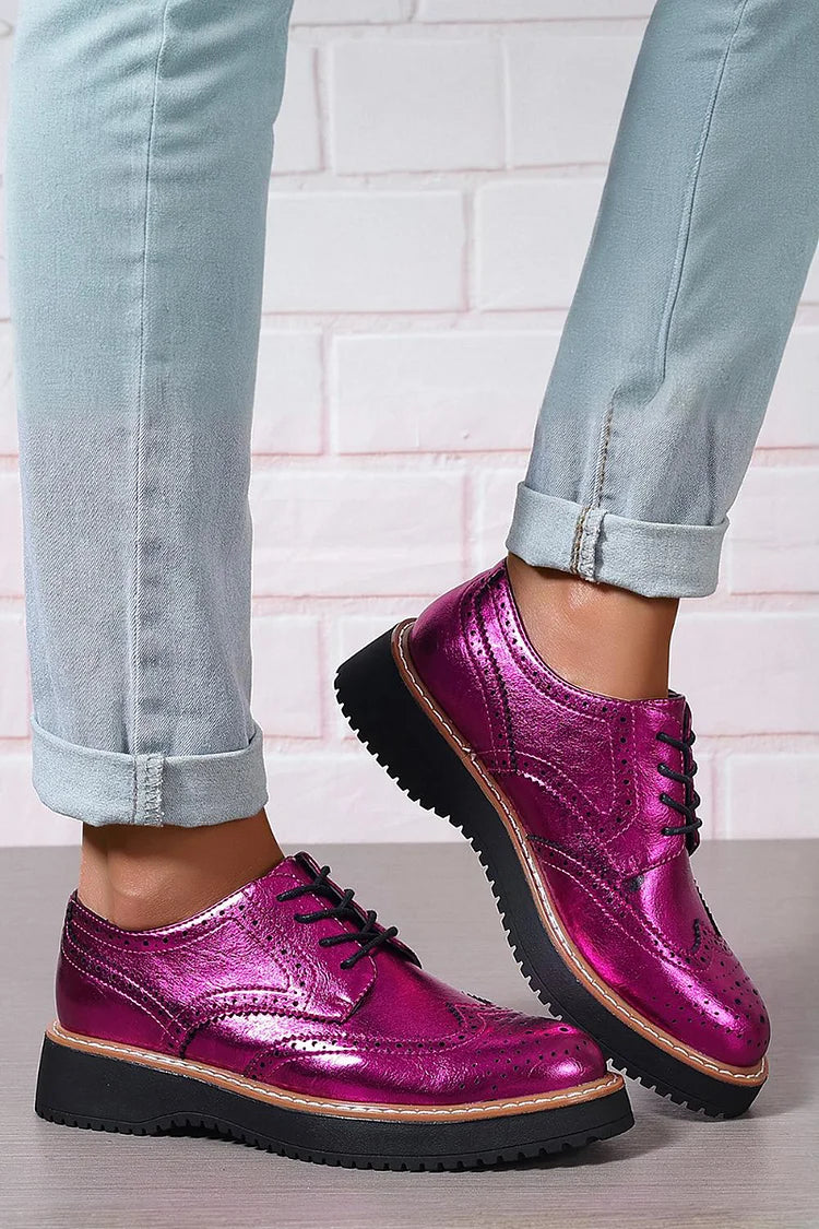 Metallisch glänzende Patchwork-Brogue-Oxfords mit runder Zehenpartie und Schnürung