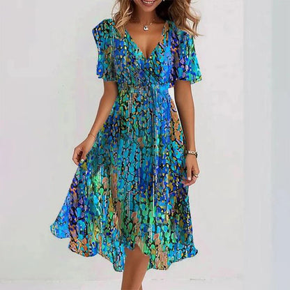 Elena | Leichtes Wickelkleid mit floralem Design