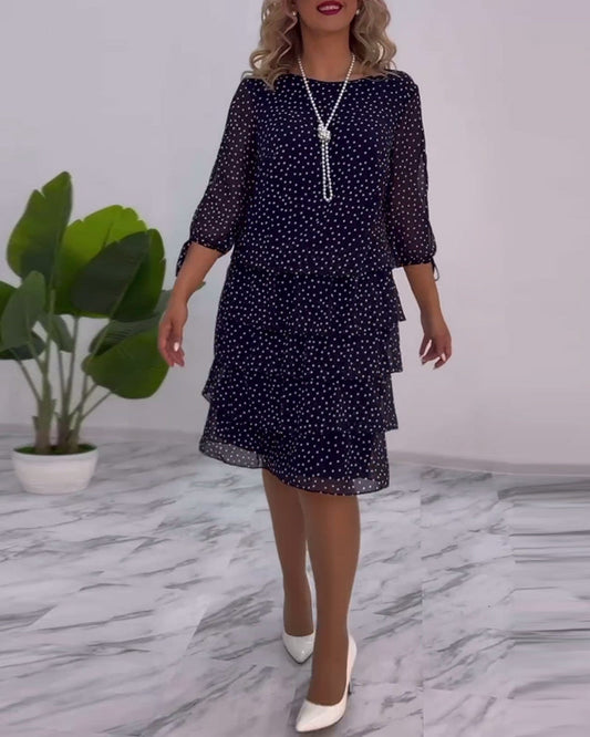 Carla | Elegantes Stufenkleid mit Punkten für festliche Anlässe