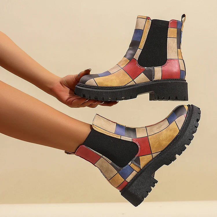 Mehrfarbige Patchwork-Stiefeletten mit robustem Absatz und runder Zehenpartie