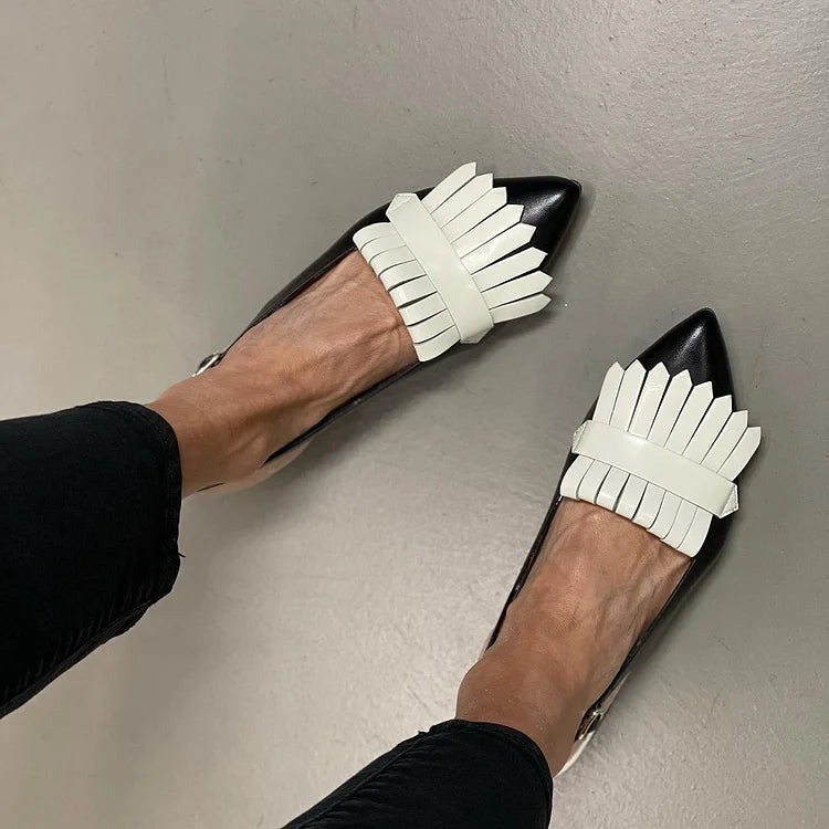 Retro Ballerinas mit Fransenbesatz und spitz zulaufender Zehe – Riemchen Slingback