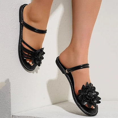 Schlichte, lässige Riemchensandalen mit 3D-Blumen und Strasssteinen