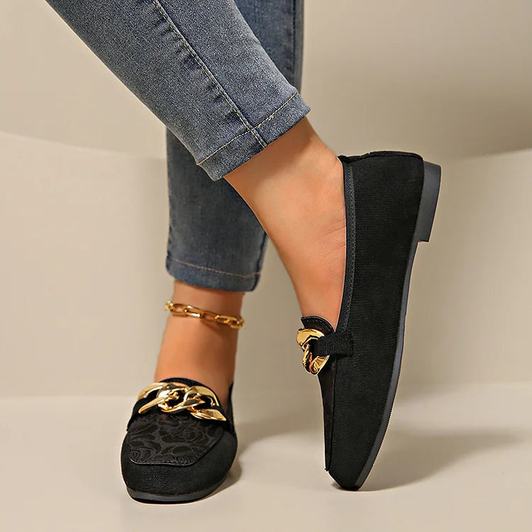 Loafer mit floralem Jacquard-Patchwork, Metallkettendekor und runder Zehenform