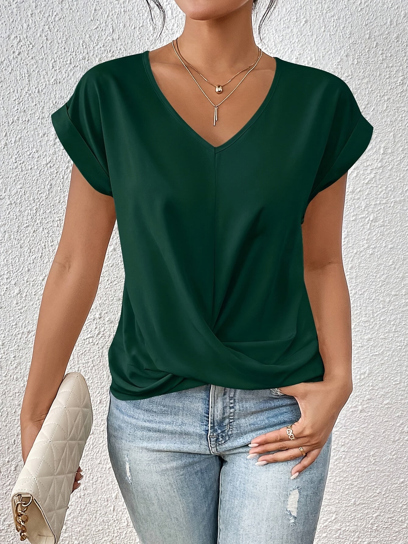 Cleo | Komfortables T-Shirt mit Herz-Ausschnitt für den Alltag