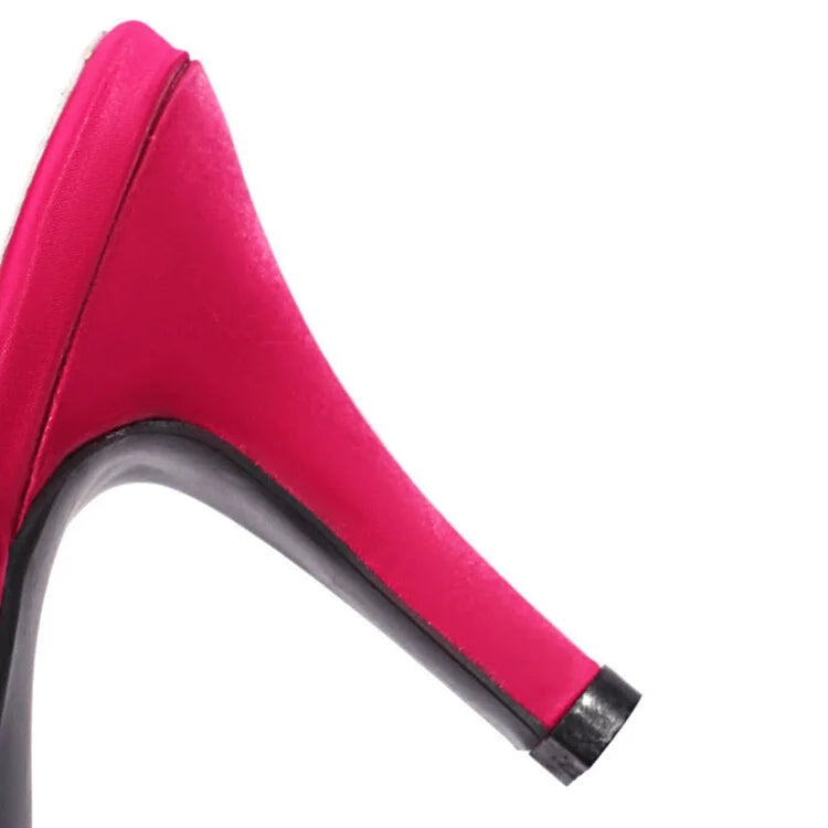 Peep-Toe-Stilettos mit Knöchelriemen, mittelhohem Absatz und Schleifenakzent