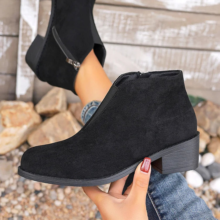Spitz zulaufende Patchwork-Stiefeletten mit Reißverschluss und robustem Absatz